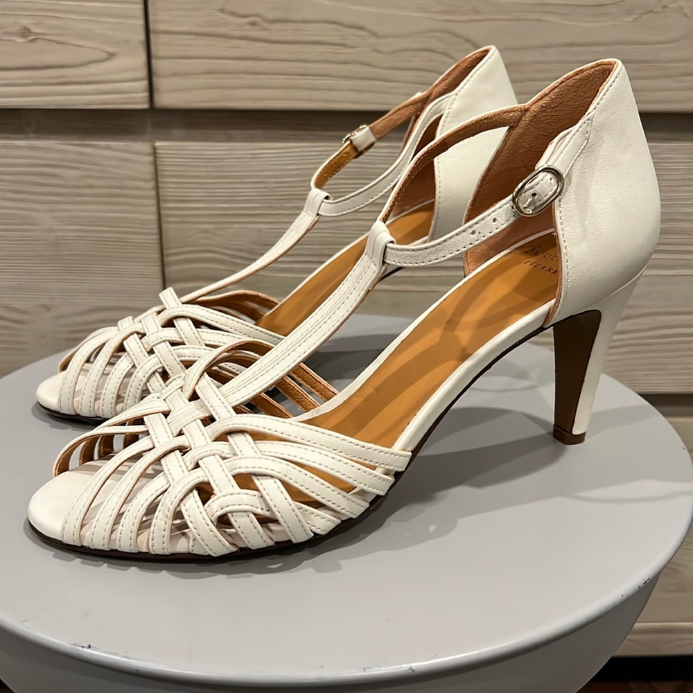 Sezane Les Souliers ivory cage toe shoe, size 40 (auS 9.5)